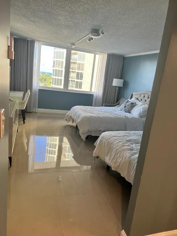 סאני איילס ביץ' Entire Condo In Sunny Isles מראה חיצוני תמונה