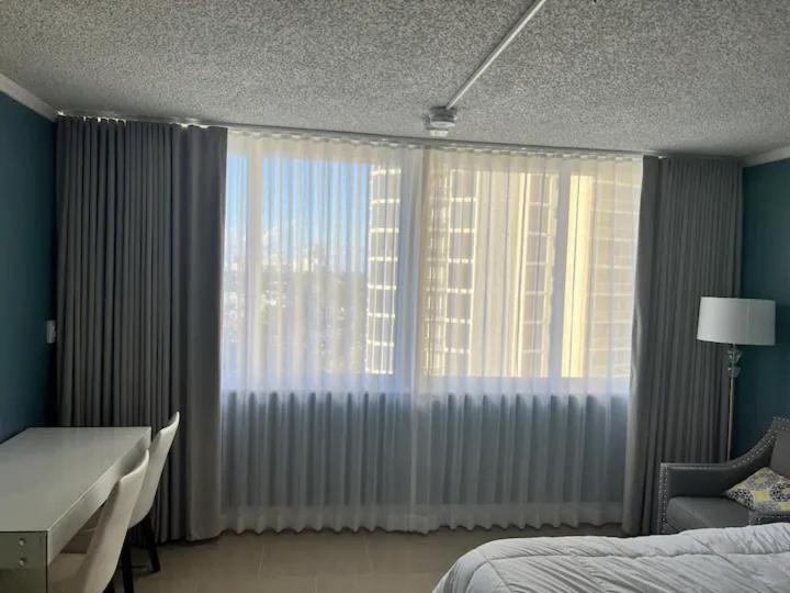 סאני איילס ביץ' Entire Condo In Sunny Isles מראה חיצוני תמונה